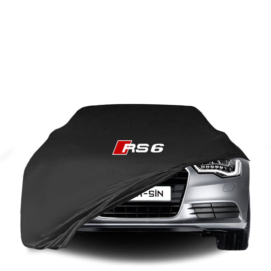 Audi RS6 A6 C7 4G Limousine mit maßgeschneiderter Indoor-Autoabdeckung in einer Garage in Deutschland